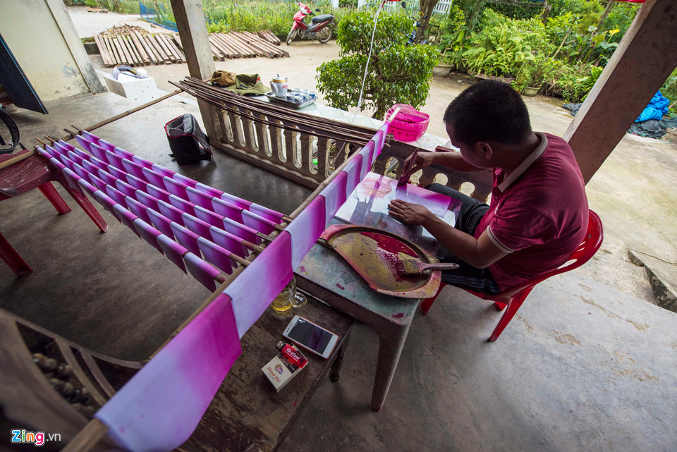 Làng hoa giấy 400 tuổi ở Huế đón Tết